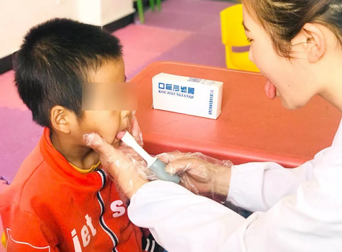 孩子五歲還不會(huì)講話(huà)，需要治療嗎？